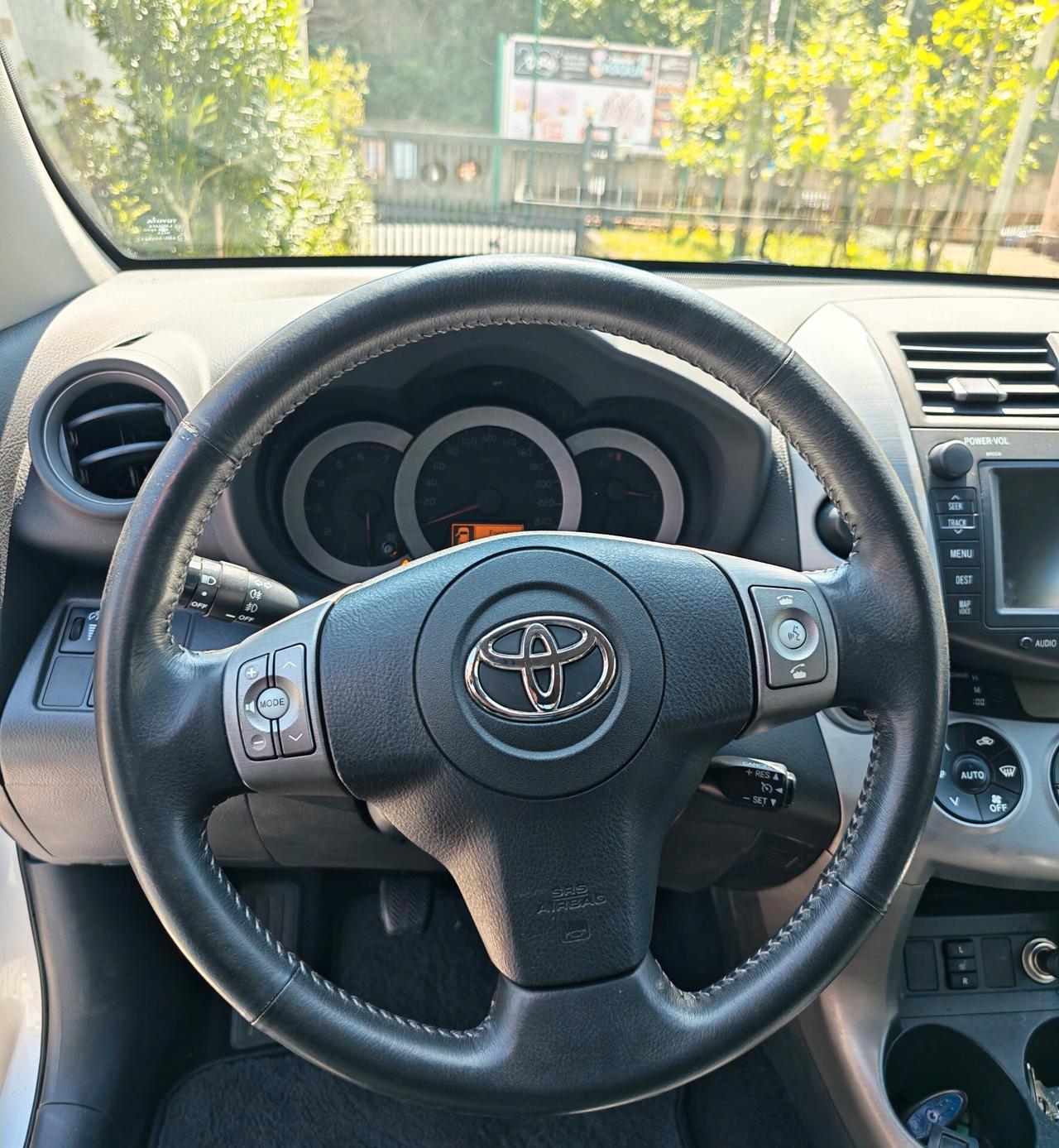 Toyota RAV 4 Trazione Integrale 4X4 Unipro