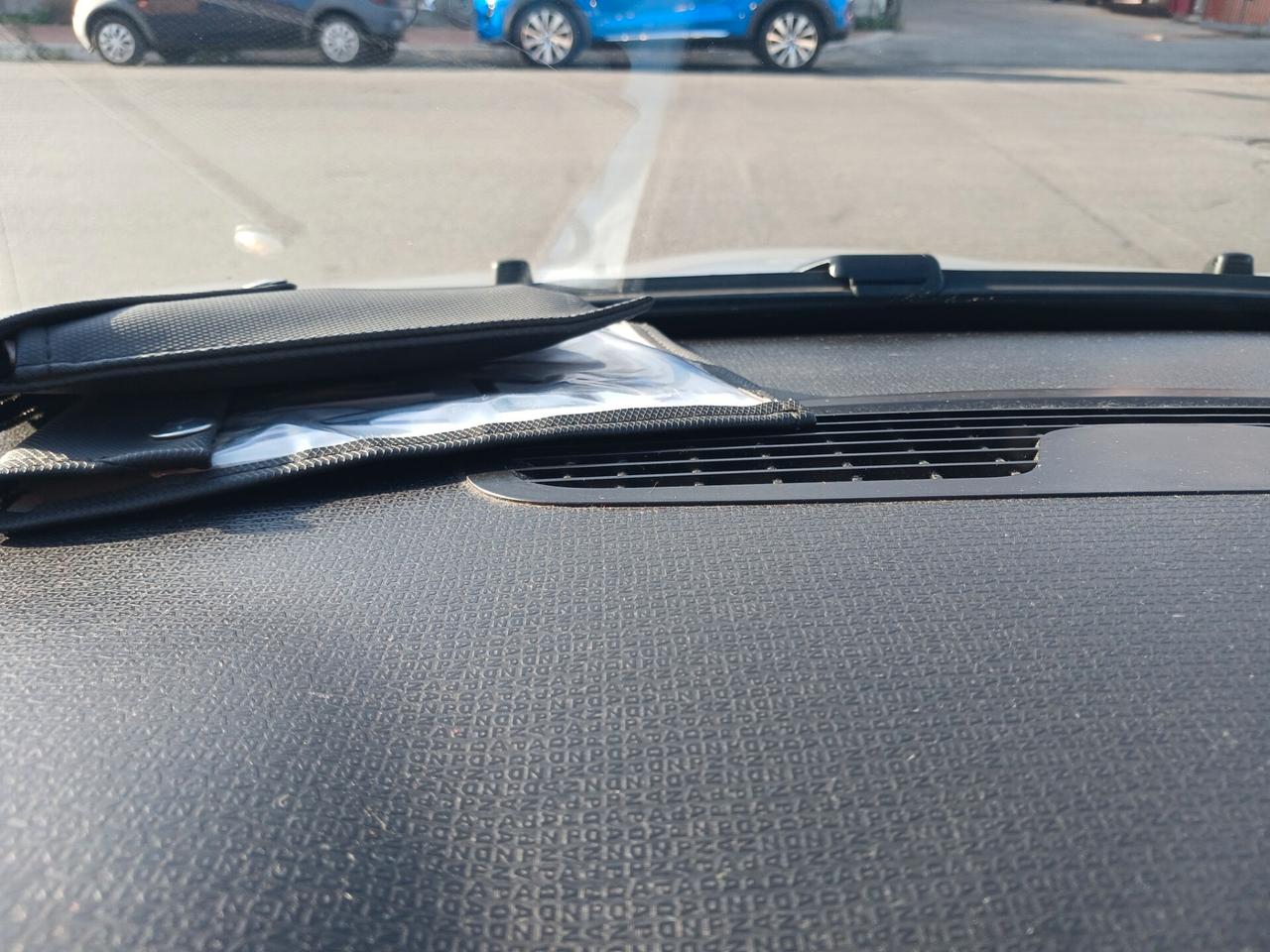auto pari al nuovo !!