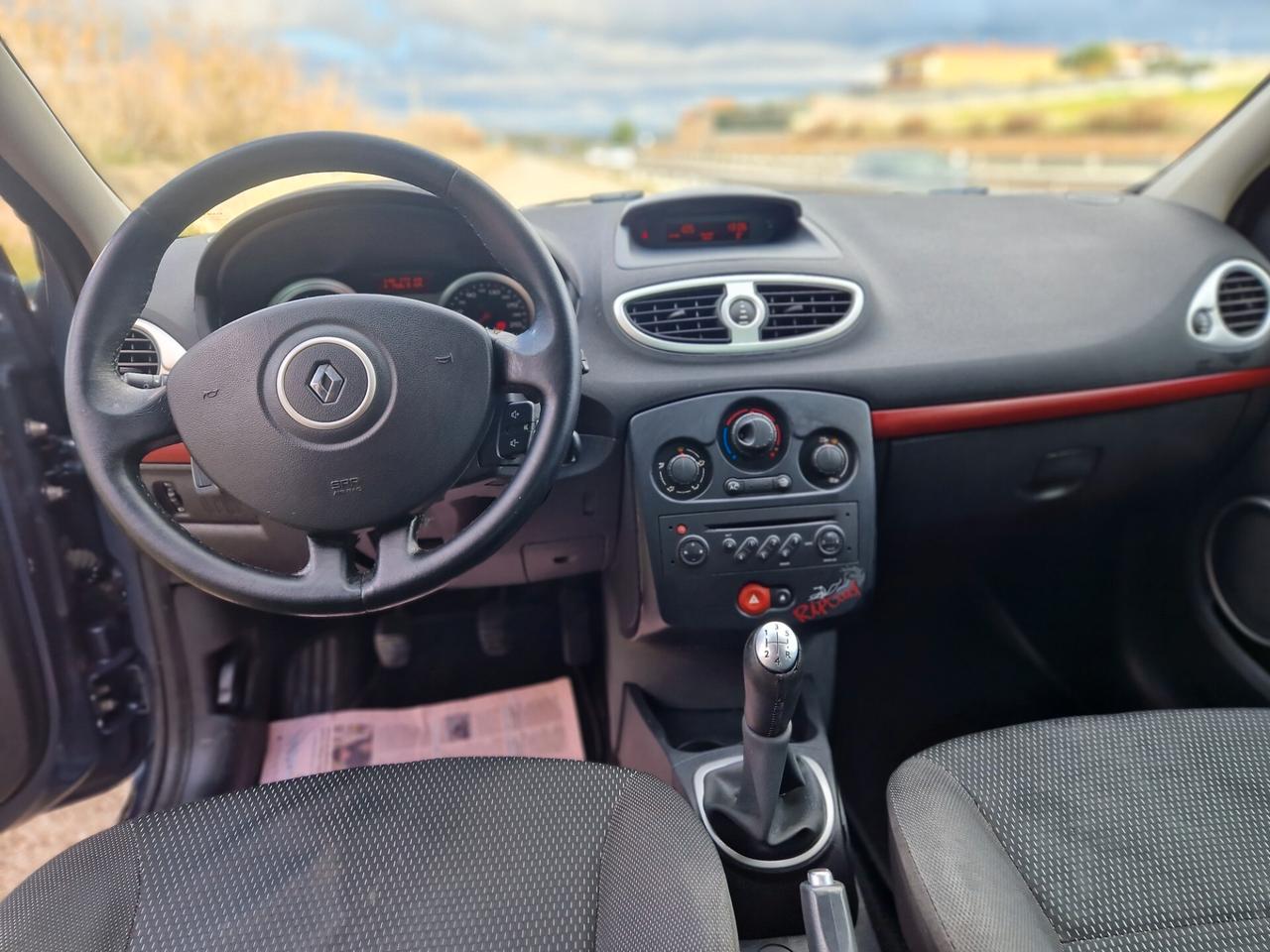 Renault Clio 1.2 16V 5 porte Rip Curl