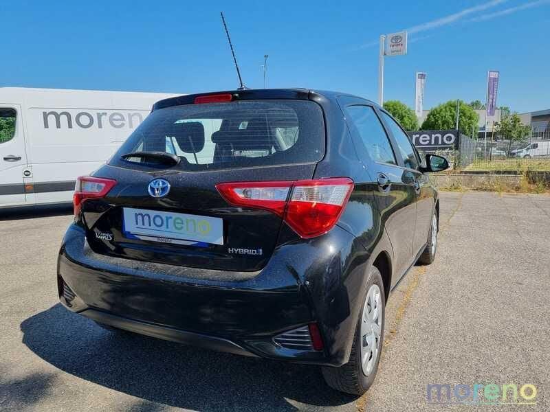 Toyota Yaris 1.5 hybrid Business 5p