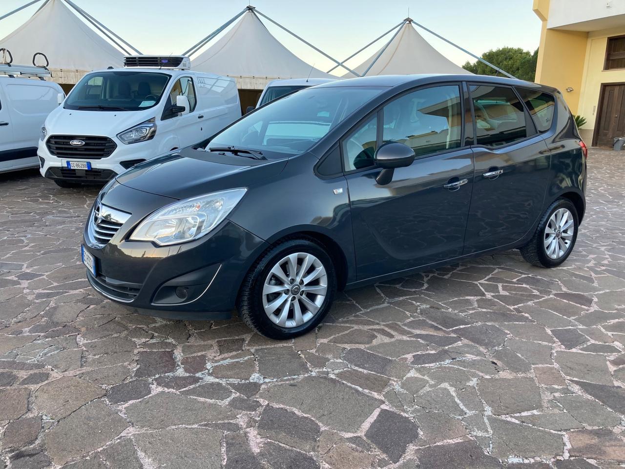 Opel Meriva 1.3 CDTI 95CV ecoFLEX Cosmo