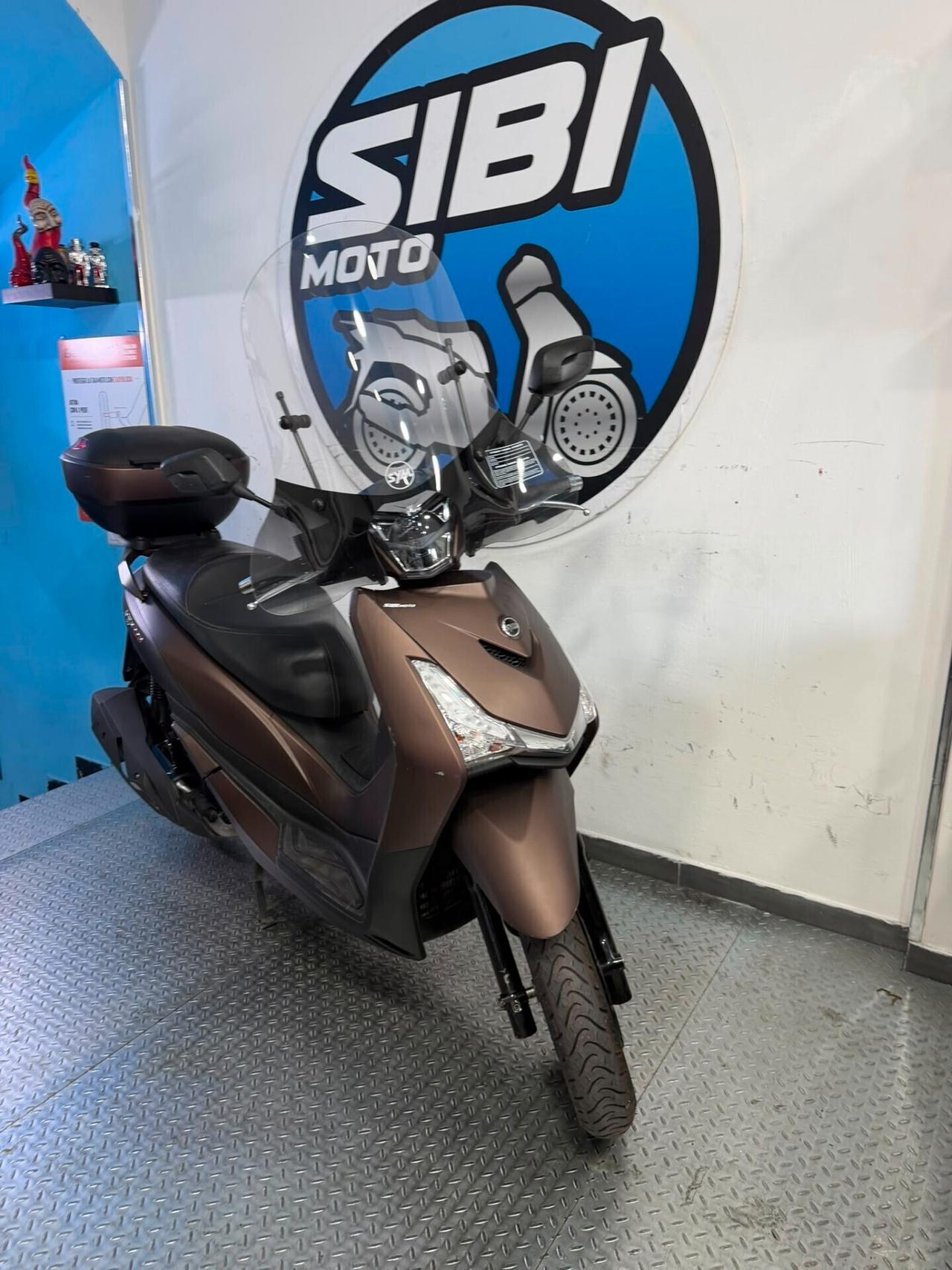 Sym HD 300
