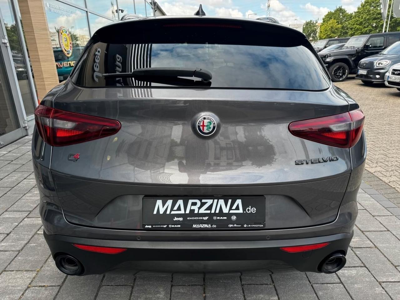 Alfa Romeo Stelvio 2.0 Turbo 200 CV AT8 Q4 Executive
