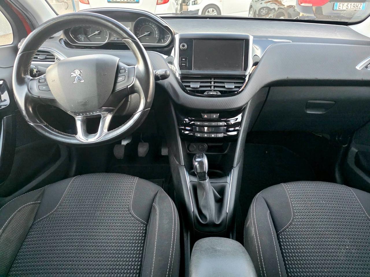 Peugeot 208 1.6 BlueHDi 75cv 5 porte Allure