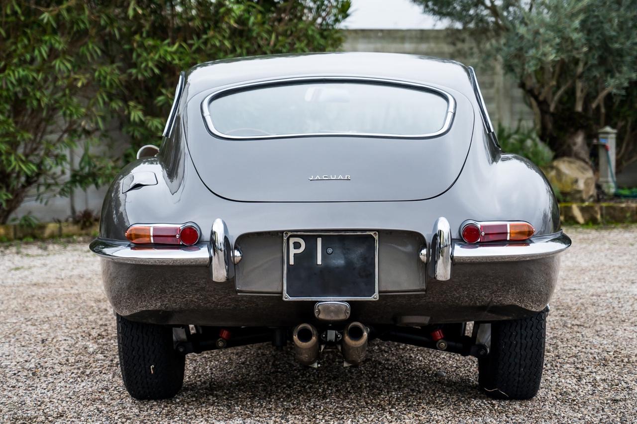 Jaguar E-Type 3.8 FHC 1 Serie