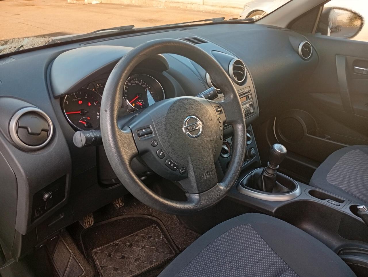 Nissan Qashqai 1.5 dCi Visia