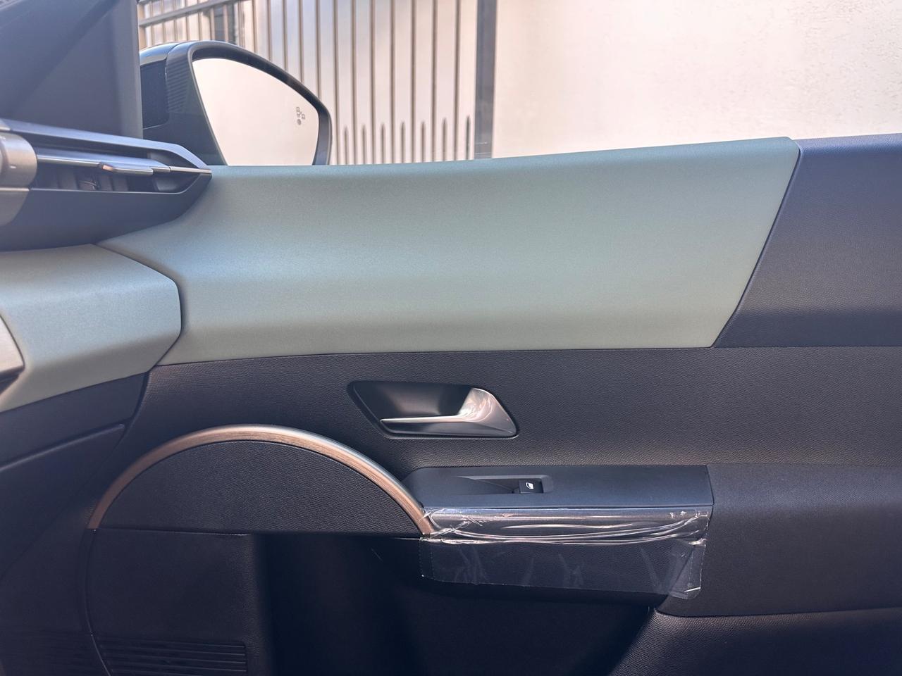 Lancia Ypsilon Hybrid e-DCT Edizione Cassina