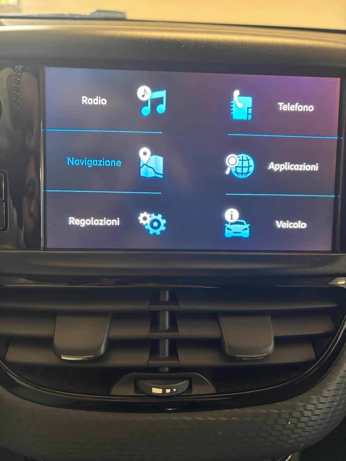 PEUGEOT 2008 DS 1.6 ADATTA NEOPATENTATI KM 131 MILA