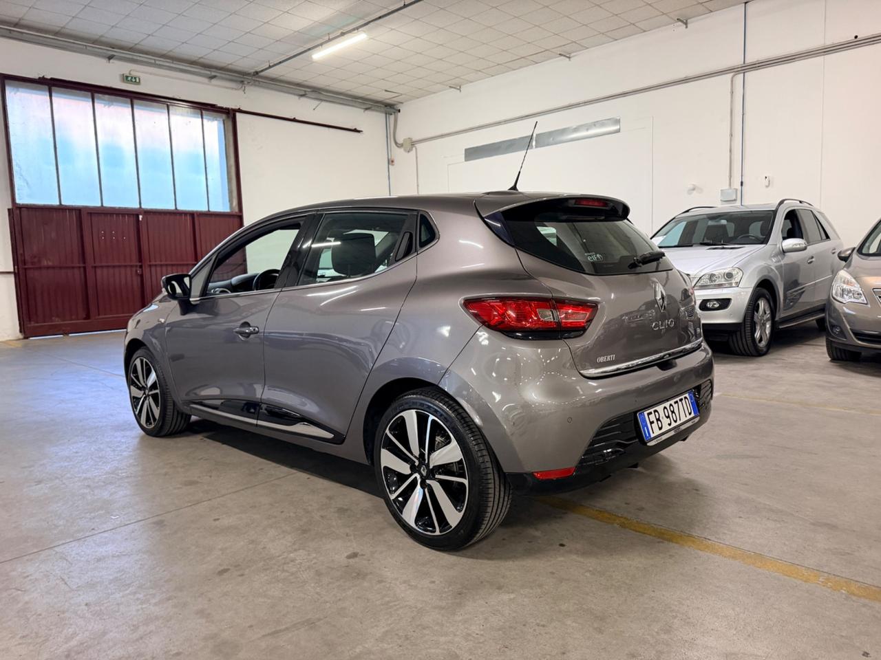 Renault Clio TCe 12V 90CV Start&Stop 5 porte Energy Intens