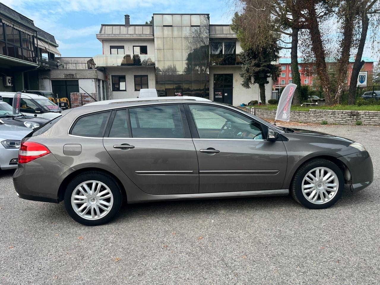 Renault Laguna 2.0 dCi 150CV SporTour Initiale