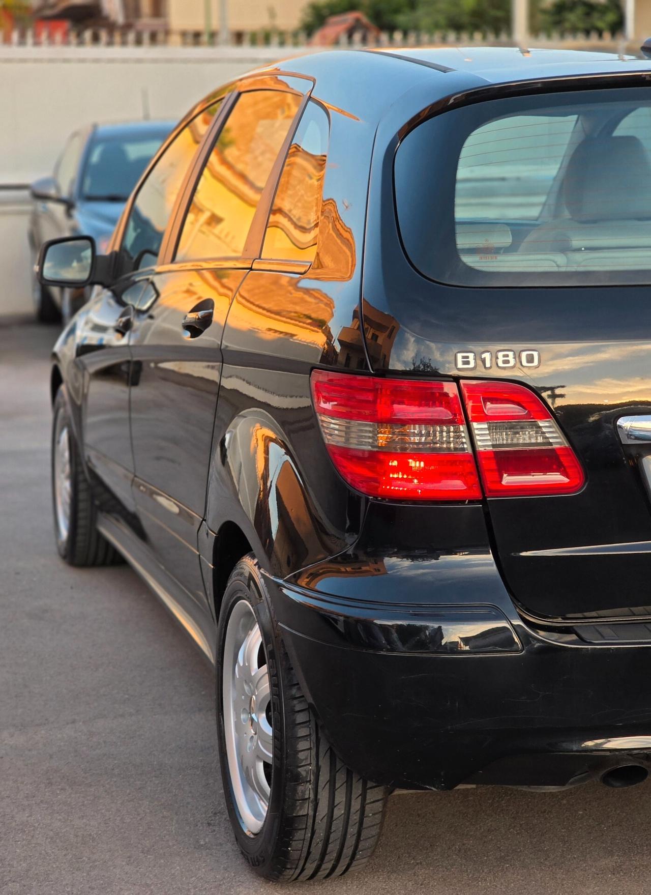 Mercedes-benz B 180 CDI