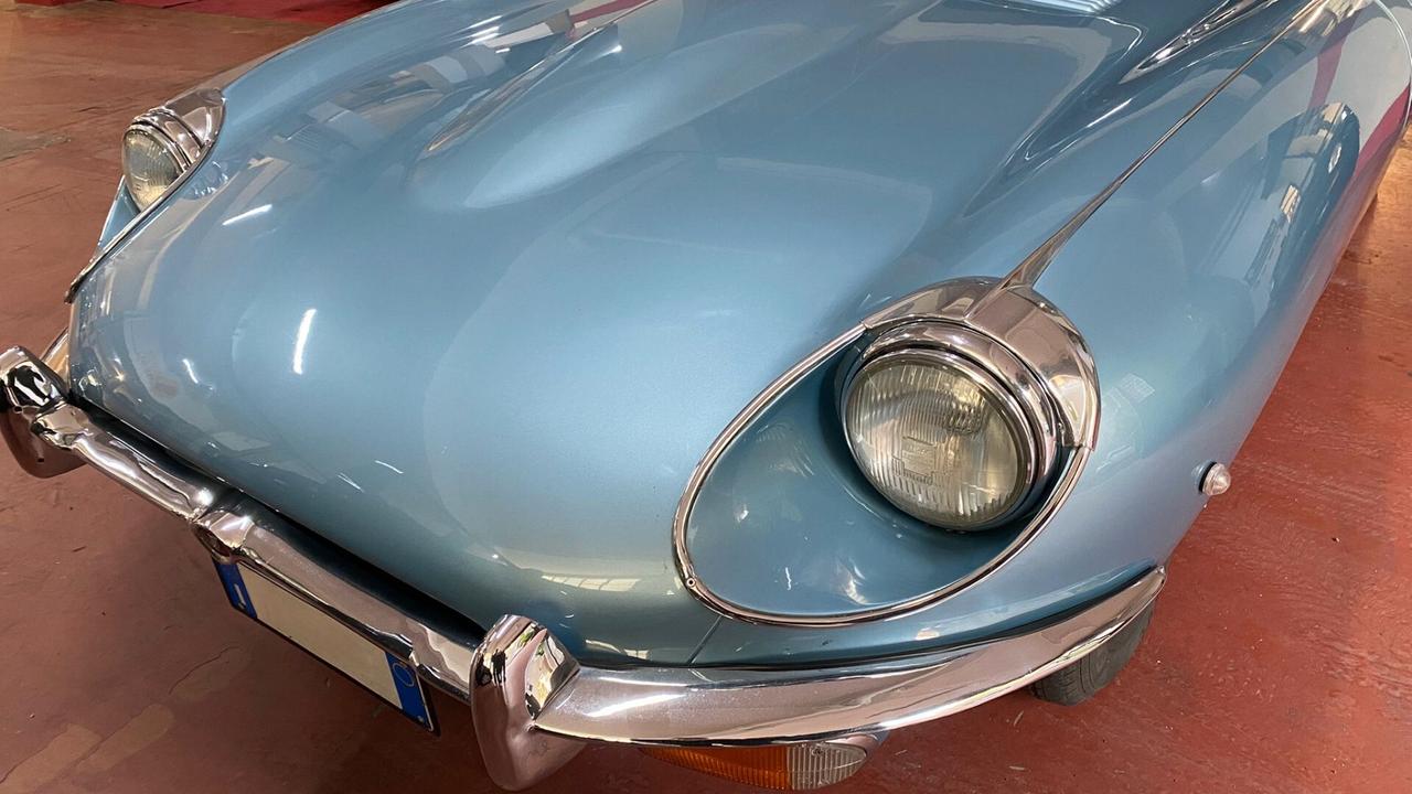 Jaguar E-Type 4.2