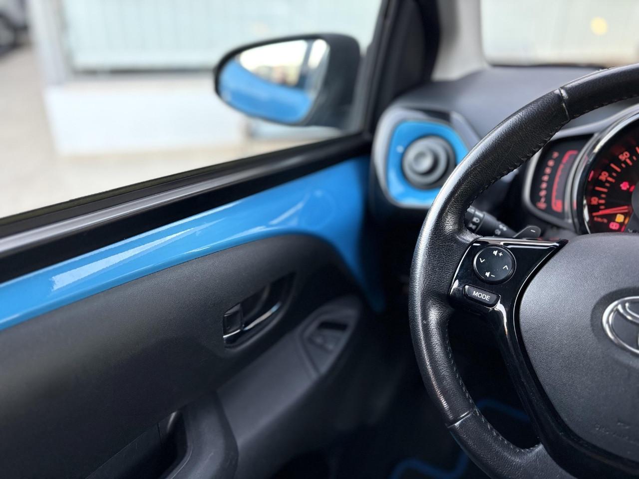 Toyota Aygo 1.0 Benzina 69CV E5 Automatico - 2015