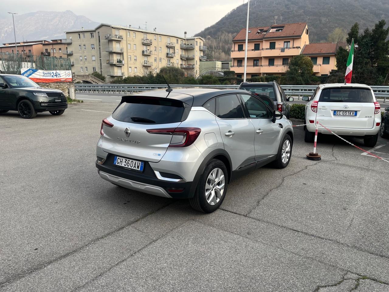 RENAULT CAPTUR - FULL HYBRID