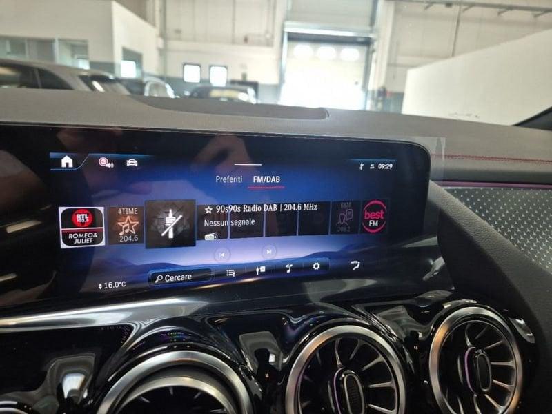 Mercedes-Benz EQA 300 4Matic AMG Line Advanced Digital Edition