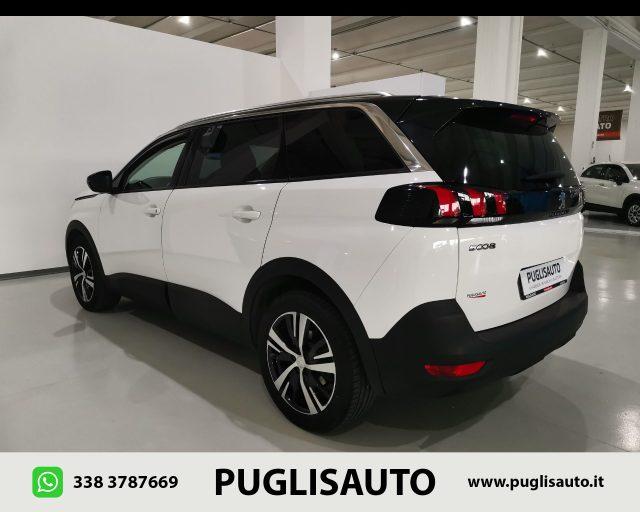 PEUGEOT 5008 BlueHDi 120 S&S EAT6 Business