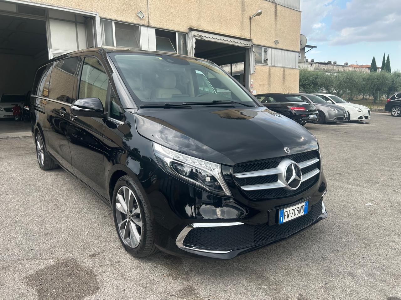Mercedes-benz V 250 d Automatic Premium Extralong