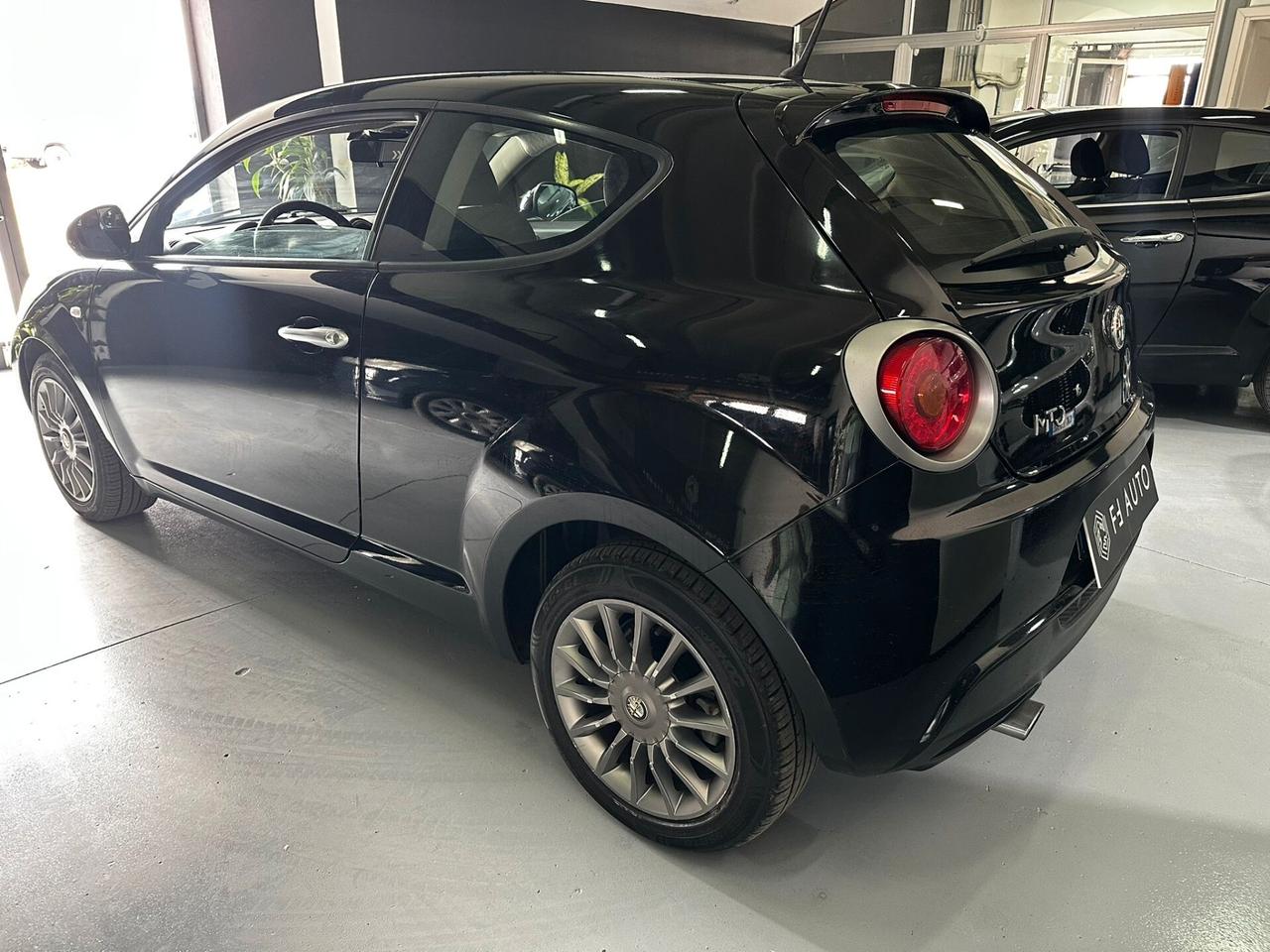 Alfa Romeo MiTo 1.3 JTDm-2 95 CV S&S SBK Serie Speciale