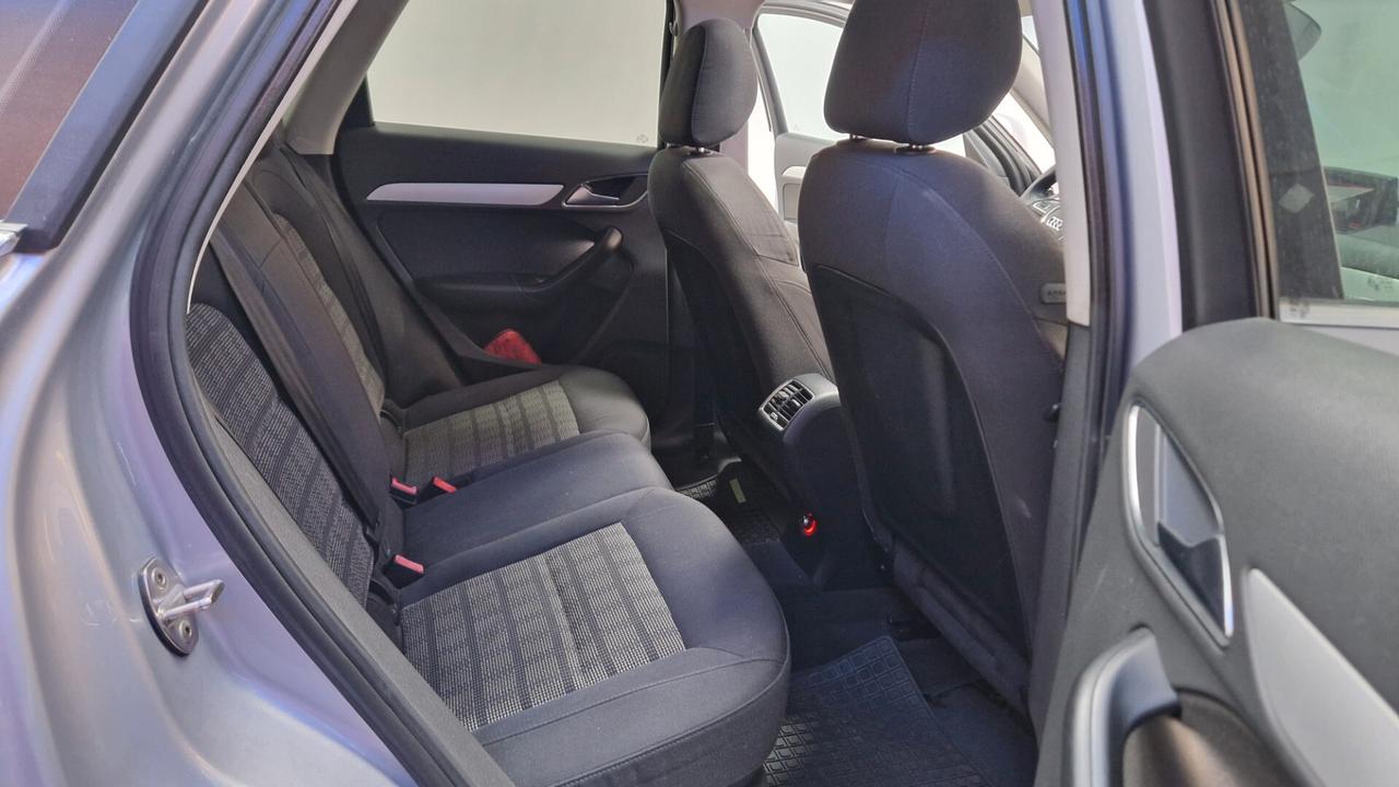 Audi Q3 2.0 TDI 150 CV quattro S tronic Sport