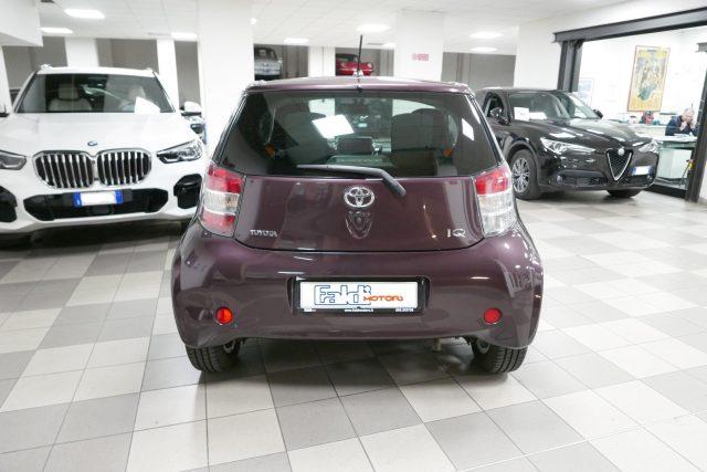 TOYOTA iQ 1.0 CVT Lounge