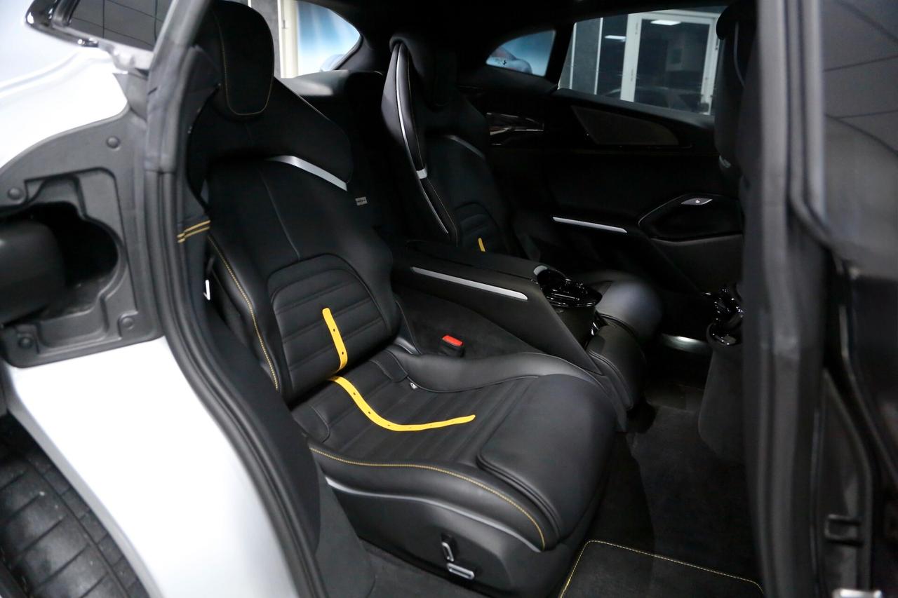 Ferrari Purosangue_ufficiale Italia_full carbon_iva deducibile