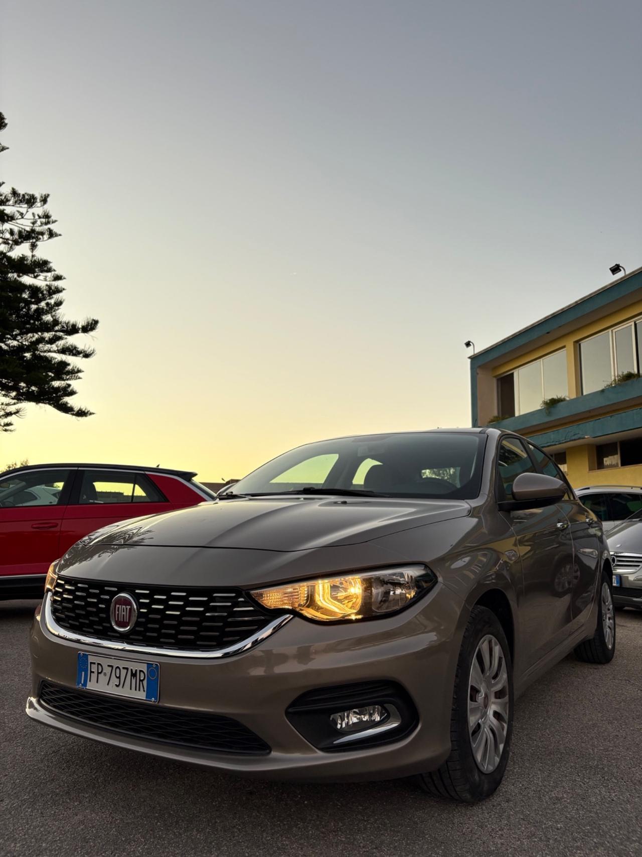 Fiat Tipo 1.3 Mjt 4 porte Lounge