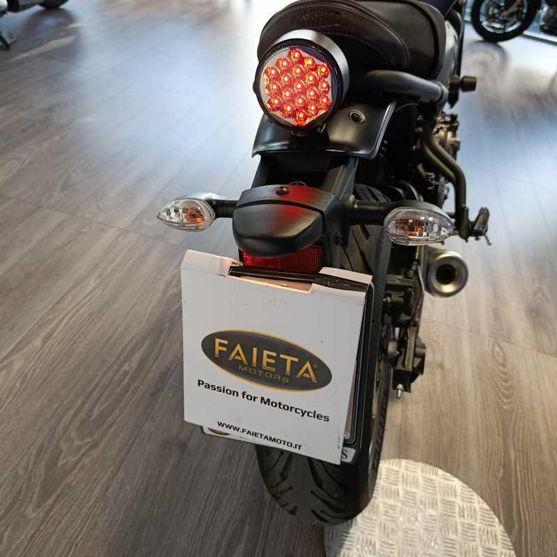 Yamaha XSR 700 - 2022