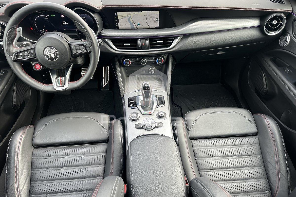 ALFA ROMEO Stelvio 2.2 Turbodiesel 210 CV AT8 Q4 Competizione