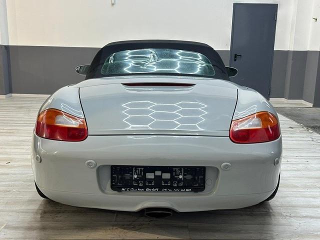 Porsche Boxster 2.5i 24V cat