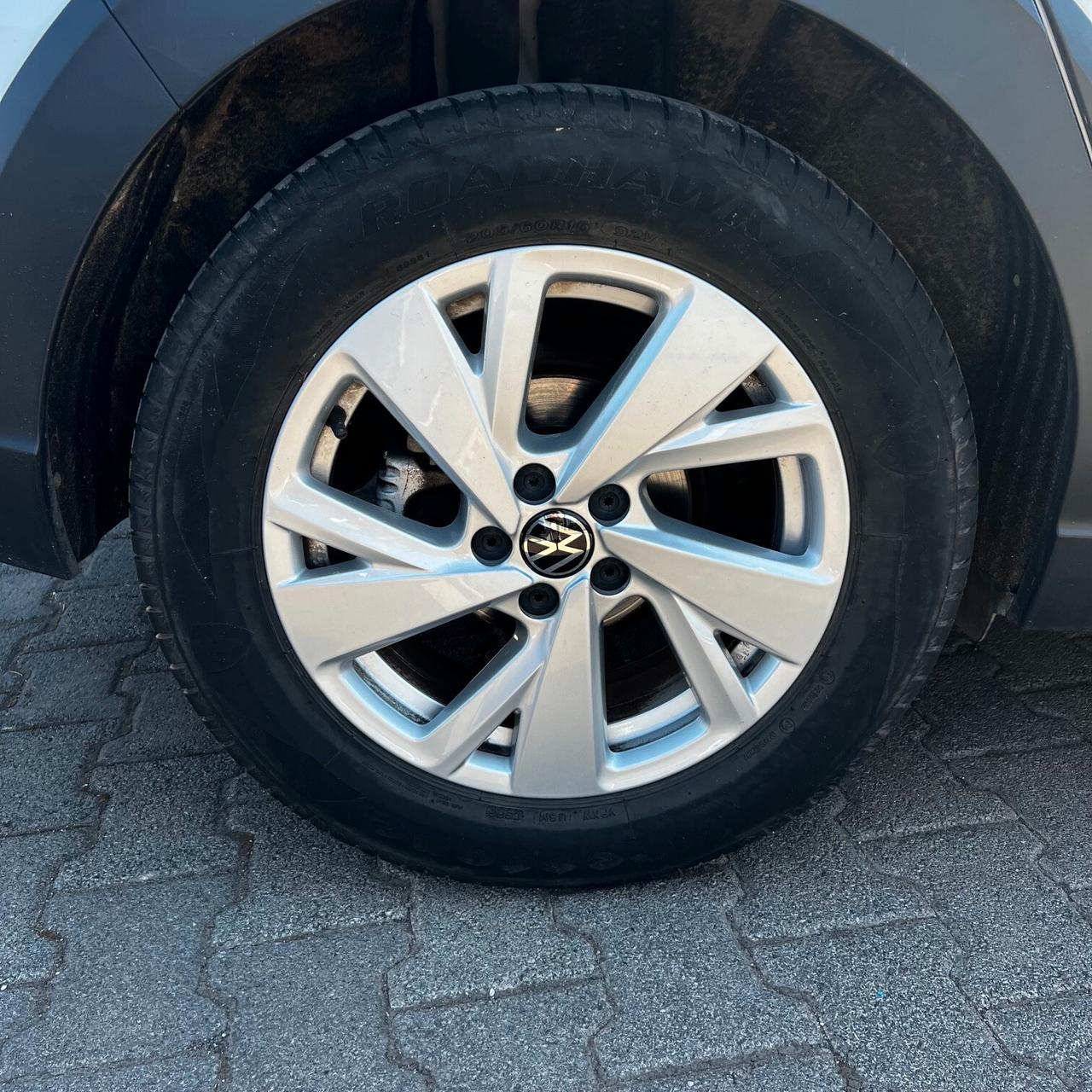 Volkswagen Taigo 1.0 TSI 110 CV DSG R-Line