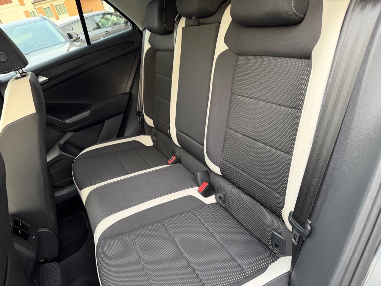 Volkswagen T-Roc 1.6 TDI SCR Style BlueMotion Technology