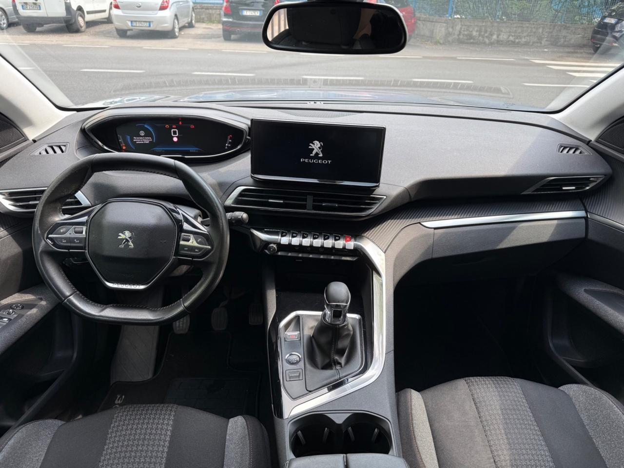 Peugeot 3008 BlueHDi 130 S&S Allure