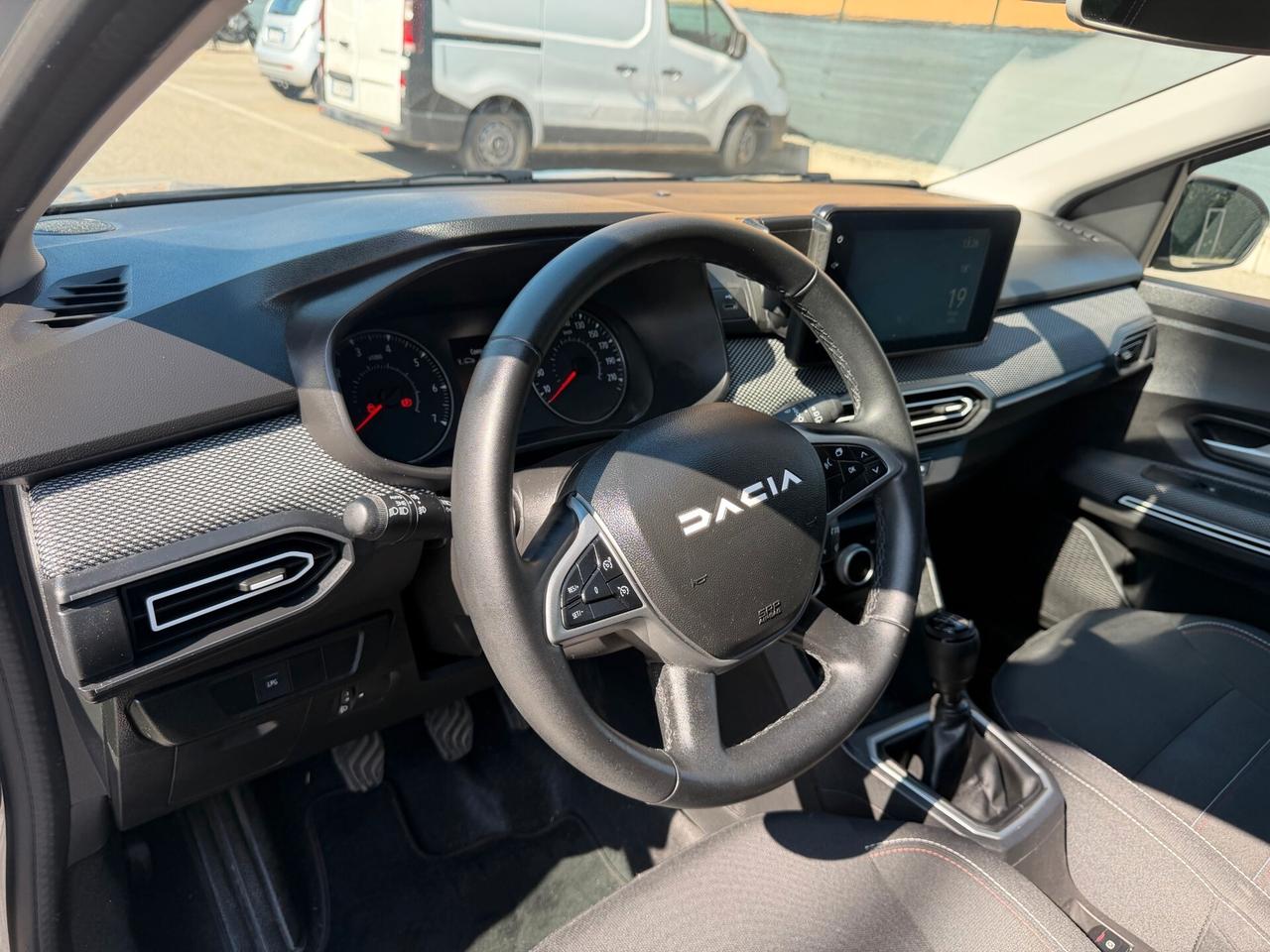 Dacia Jogger 1.0 Gpl - NEOP. - NAV. - 12 MESI DI GARANZIA -