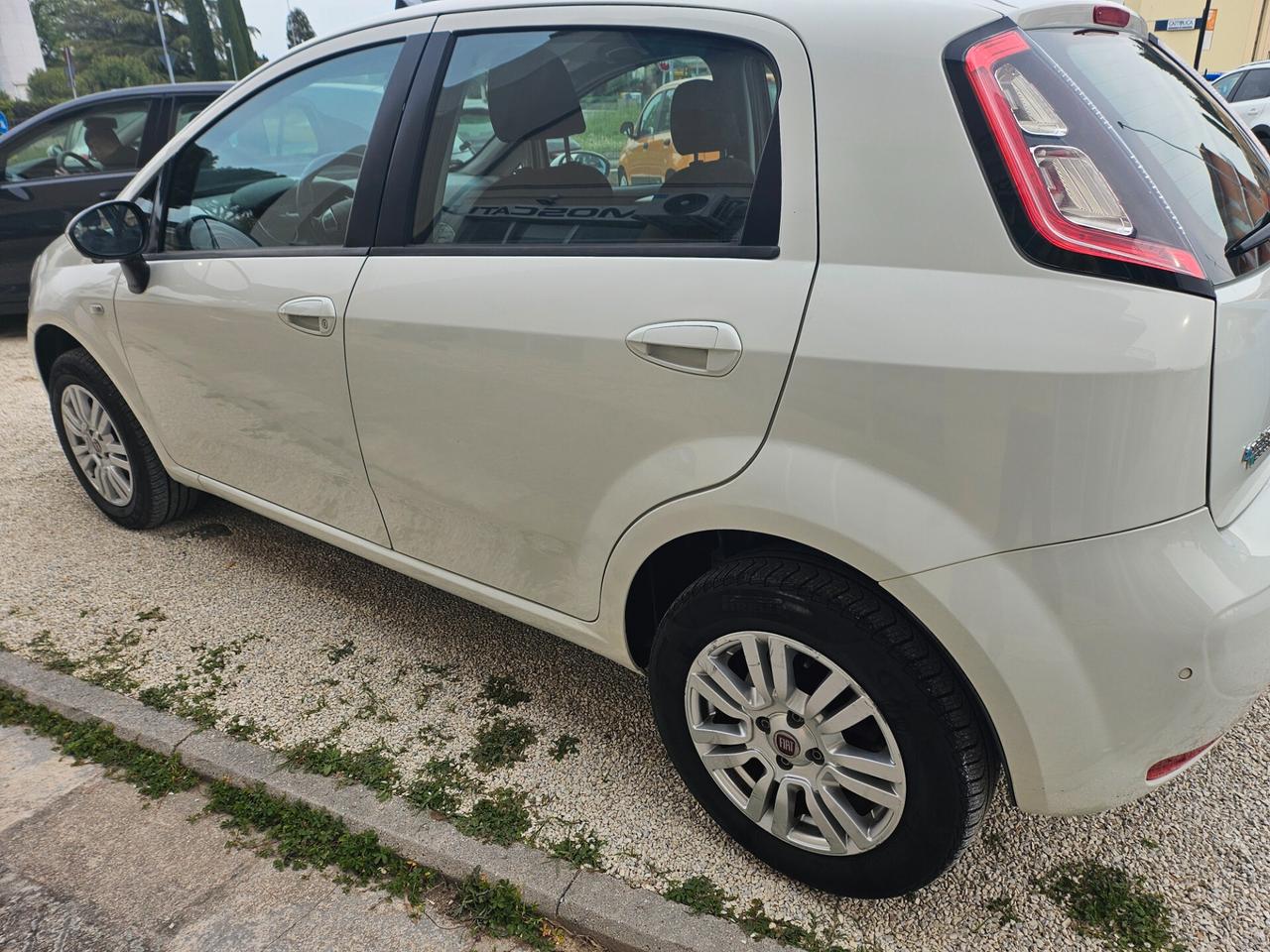 Fiat Punto 1.4 8V 3 porte Natural Power Lounge