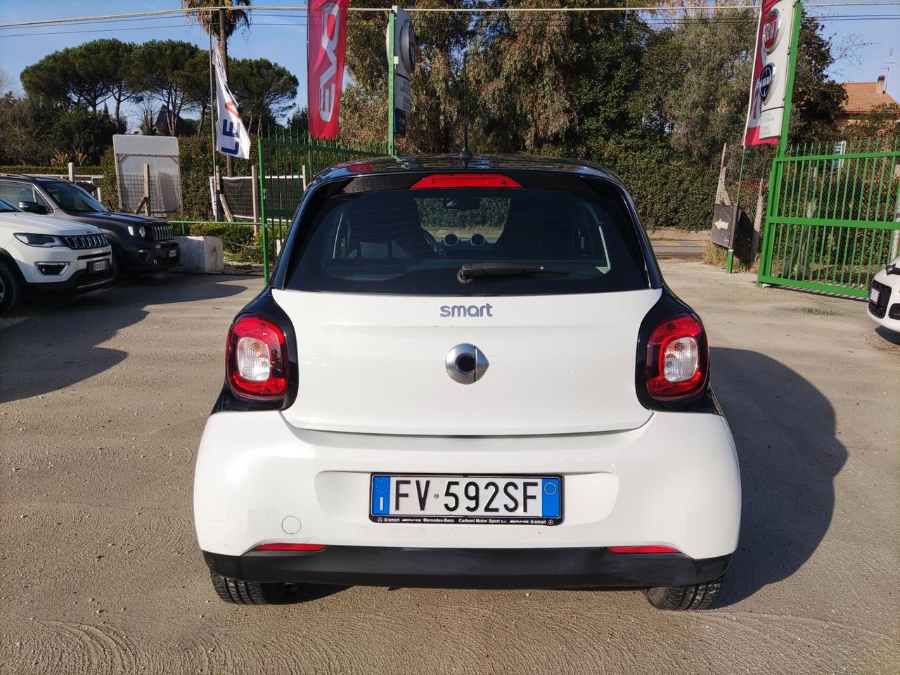 Smart ForFour 70 1.0 Youngster