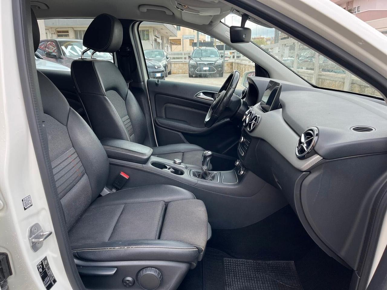 Mercedes-benz Classe B 180 d Sport AMG