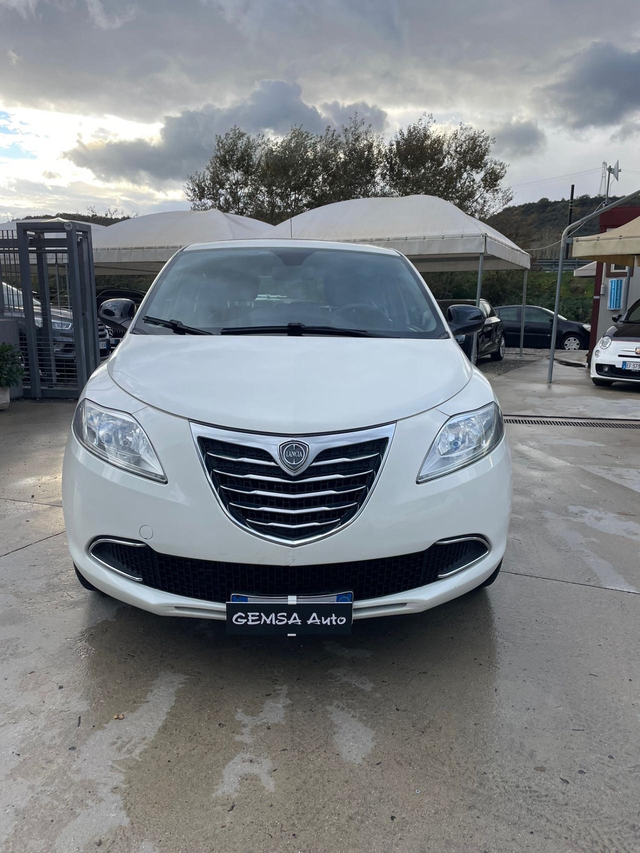 Lancia Ypsilon 1.3 MJT