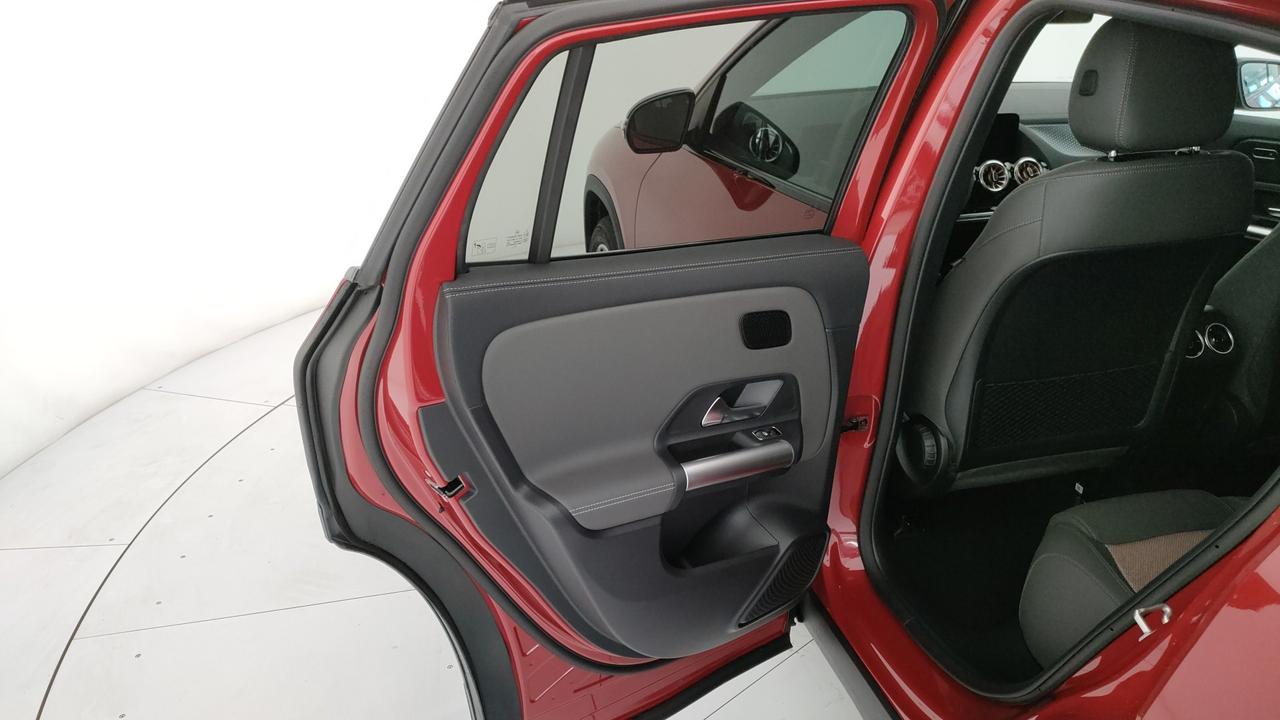 Mercedes-Benz EQA 250+