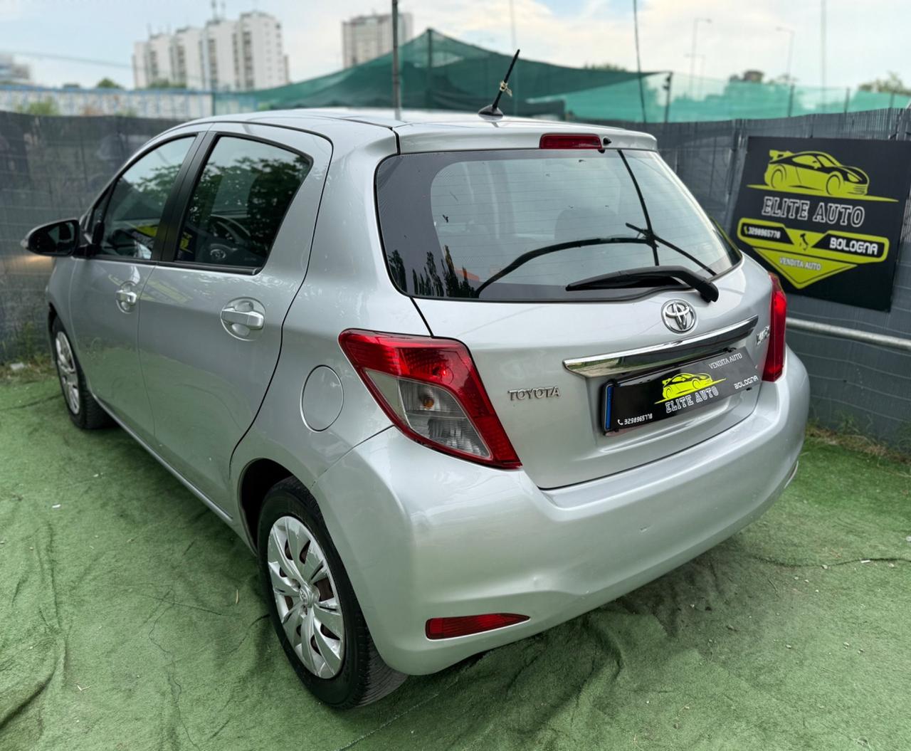 Toyota YARIS 1.0 BENZINA LOUNGE RETROCAMERA FULL