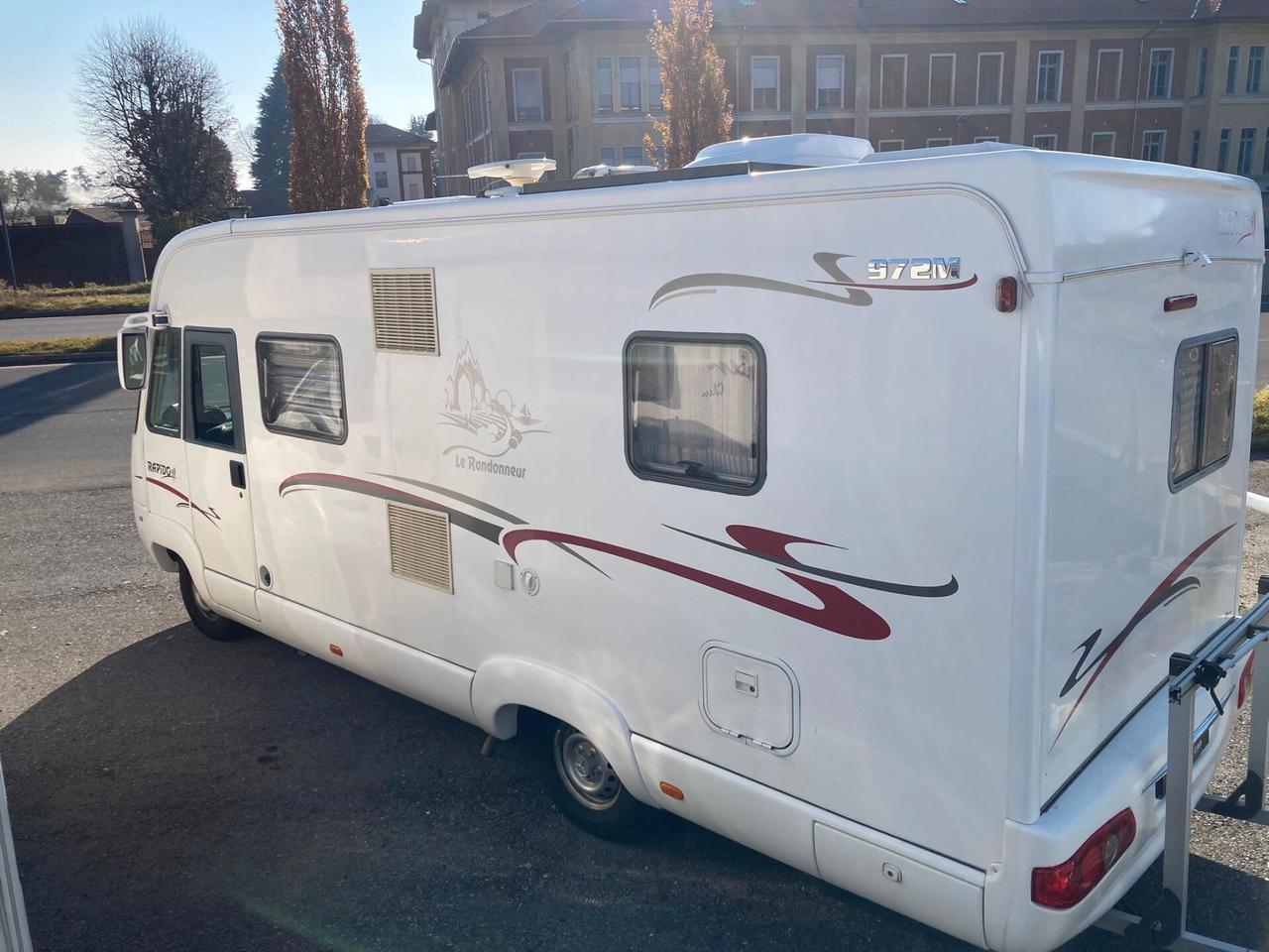 Rapido CAMPER MOTORHOME 972M