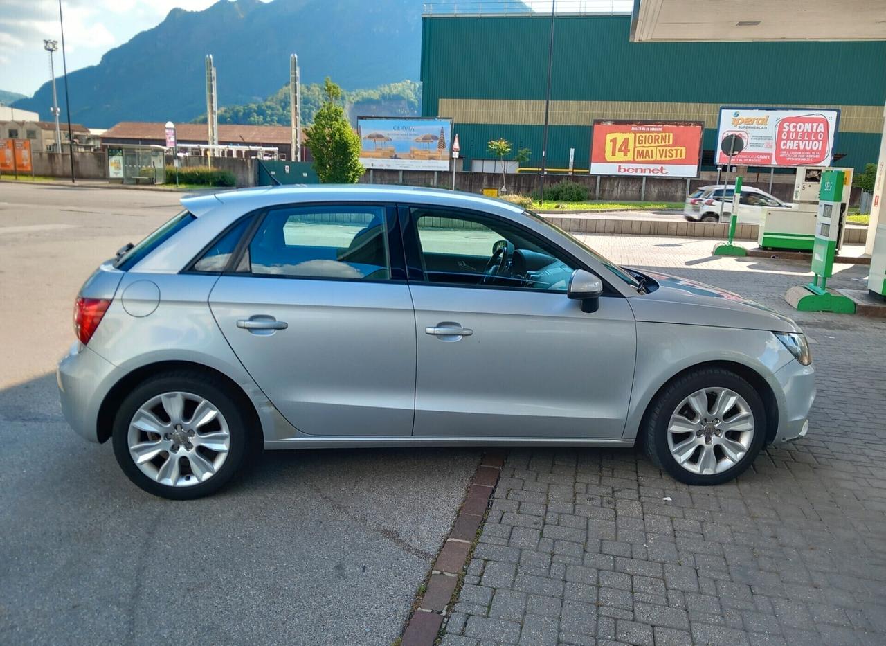 Audi A1 1.6 TDI S tronic SPB SLINE