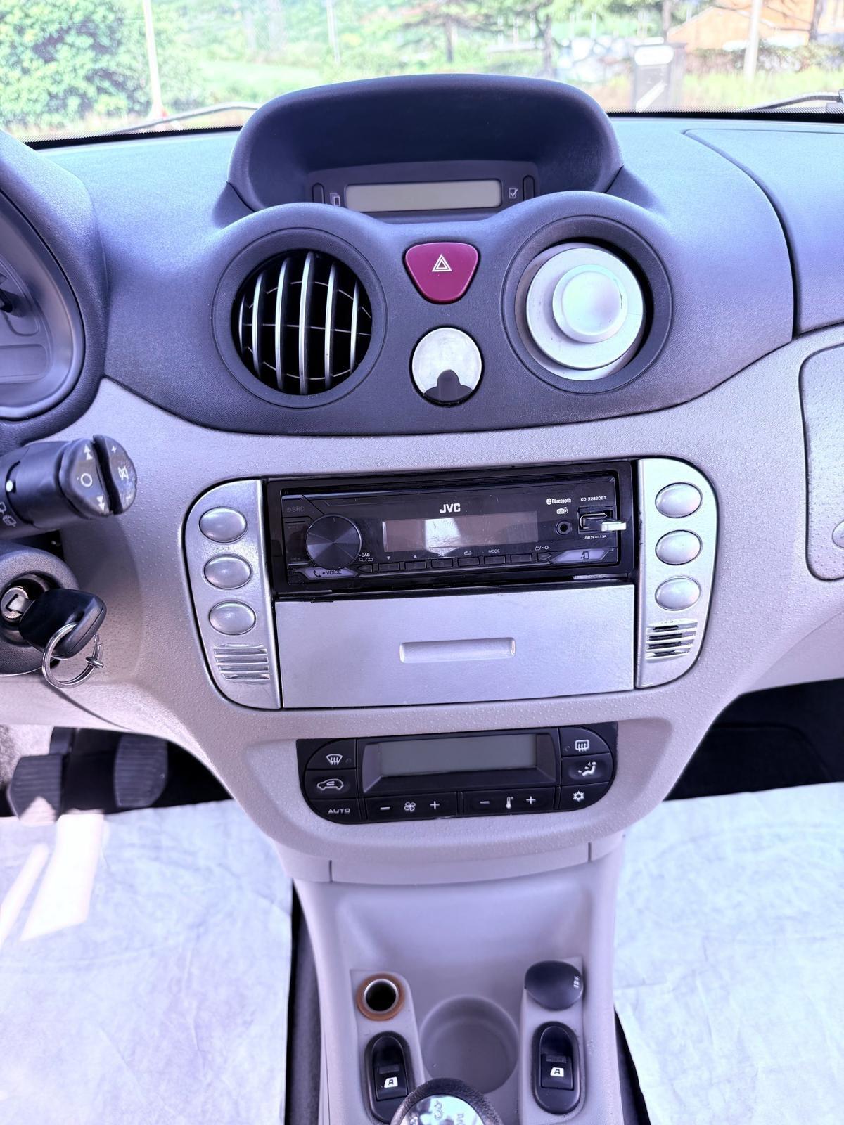 Citroen C3 1.4 Exclusive Ok neopatentati