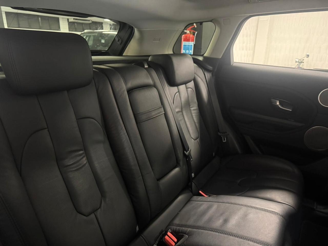 Land Rover Range Evoque 2.2 TD4 5p. Prestige