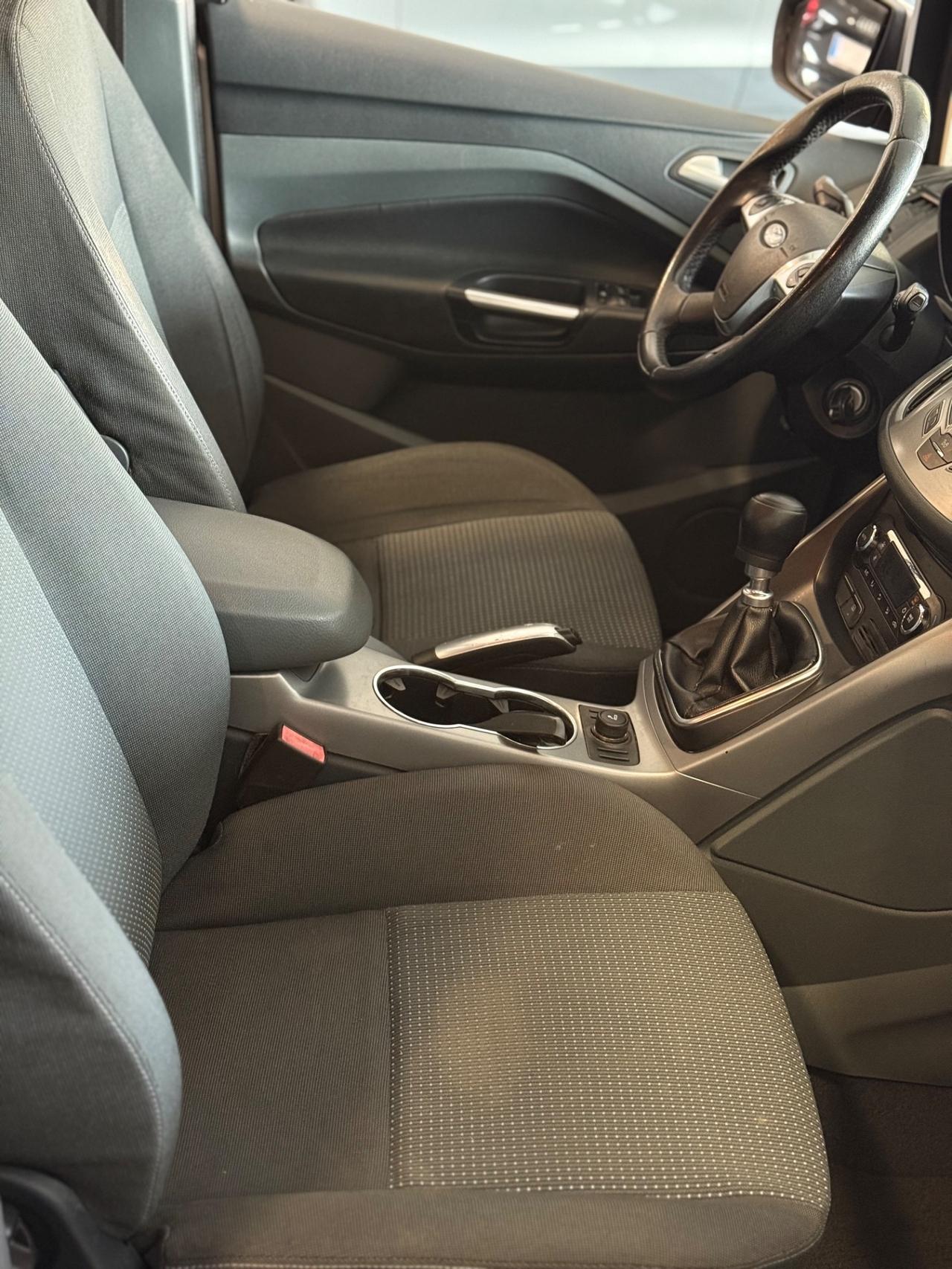 Ford C-Max 1.6 TDCi 95CV Titanium
