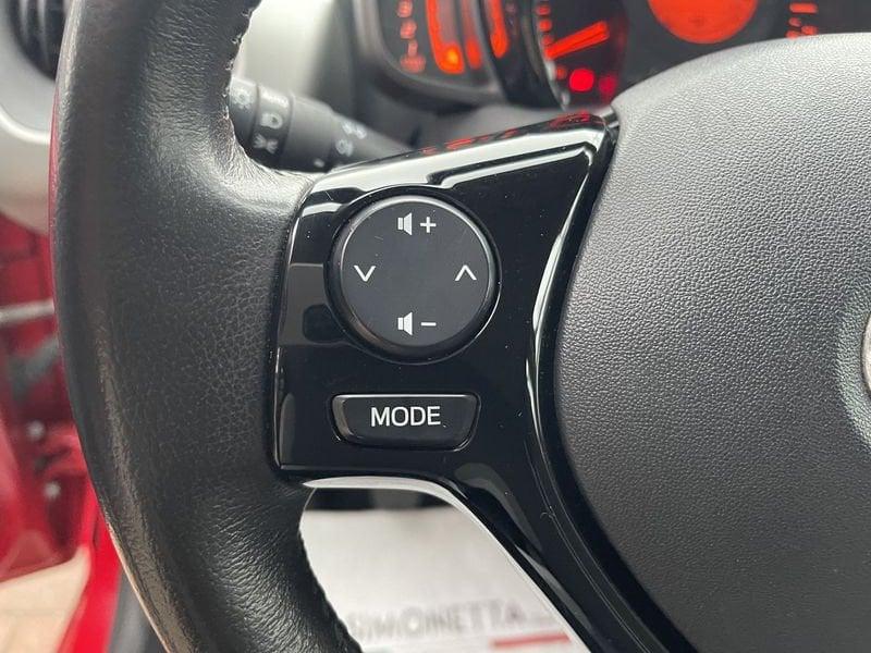 Toyota Aygo 5p 1.0 x-play my15