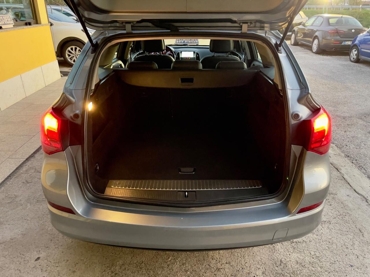 Opel Astra 1.7 CDTI 110CV Sports Tourer Cosmo