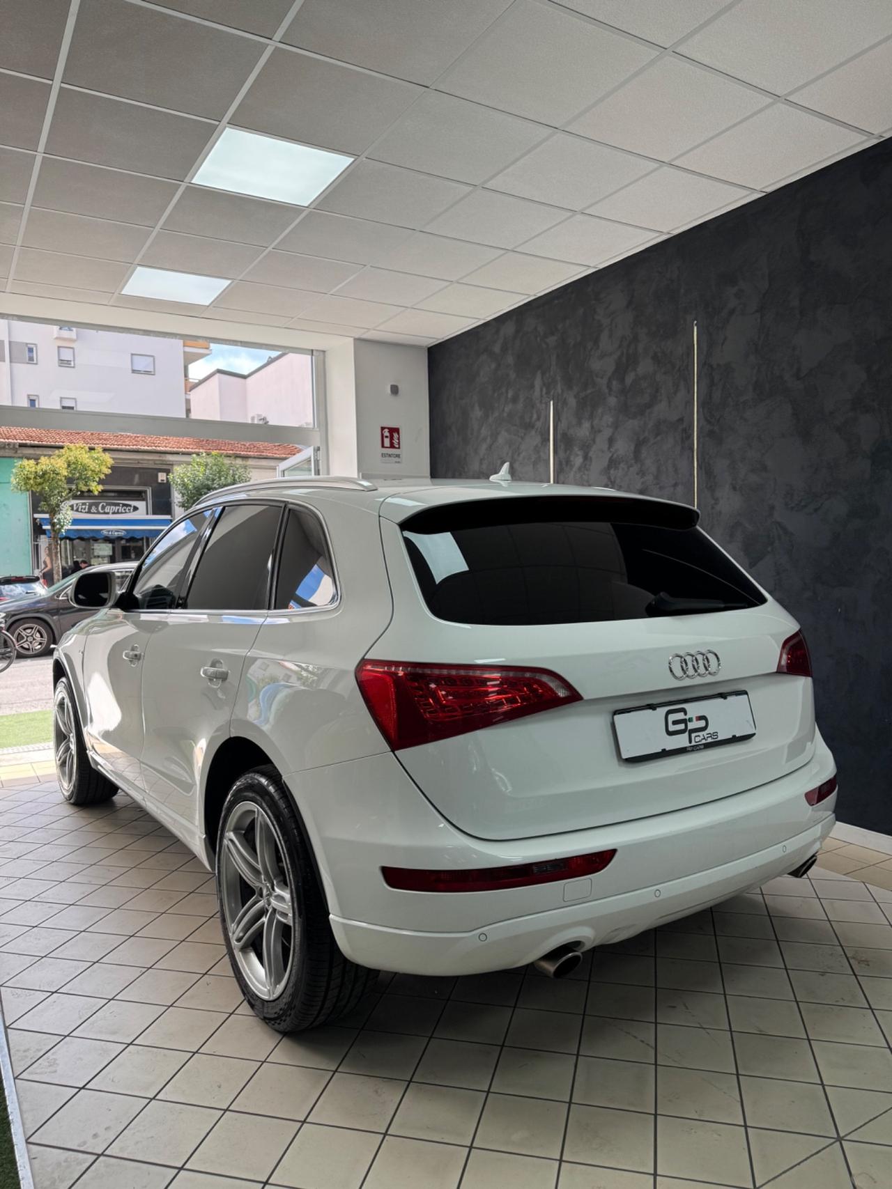 Audi Q5 3.0 V6 TDI quattro S tronic