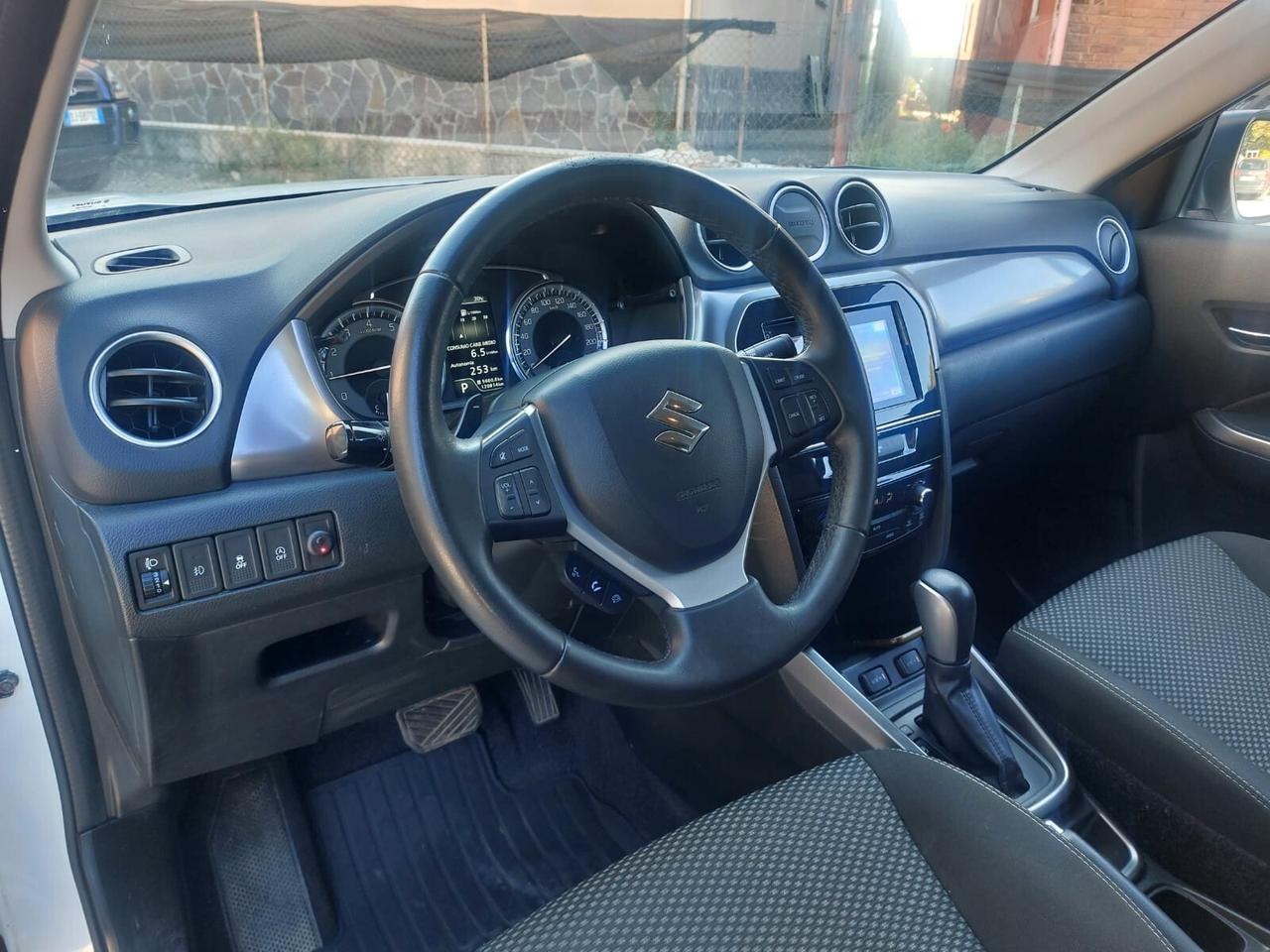 Suzuki Vitara 1.0 Boosterjet A/T Cool AUTOMATICA