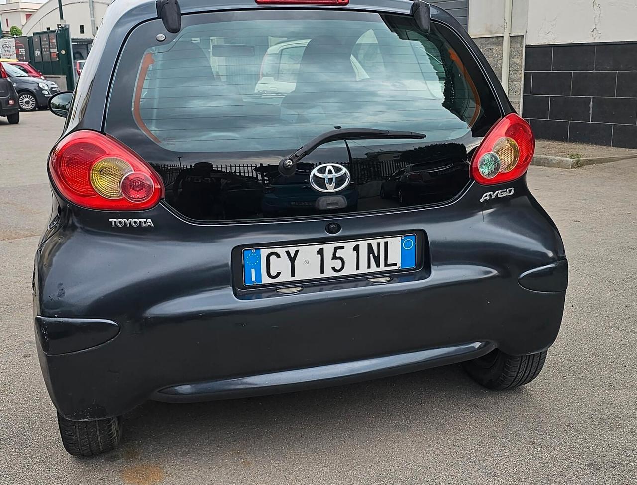 Toyota Aygo 1.0 12V VVT-i 3 porte