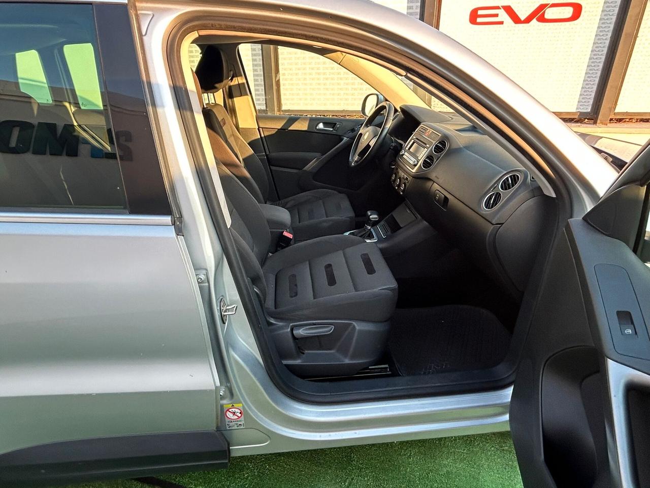 Volkswagen Tiguan 2.0 tdi Track&Field 4motion tip tronic